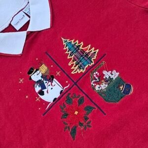 Red Christmas Collared Sweatshirt Size M Snowman Plaid Tree Poinsettia Holiday